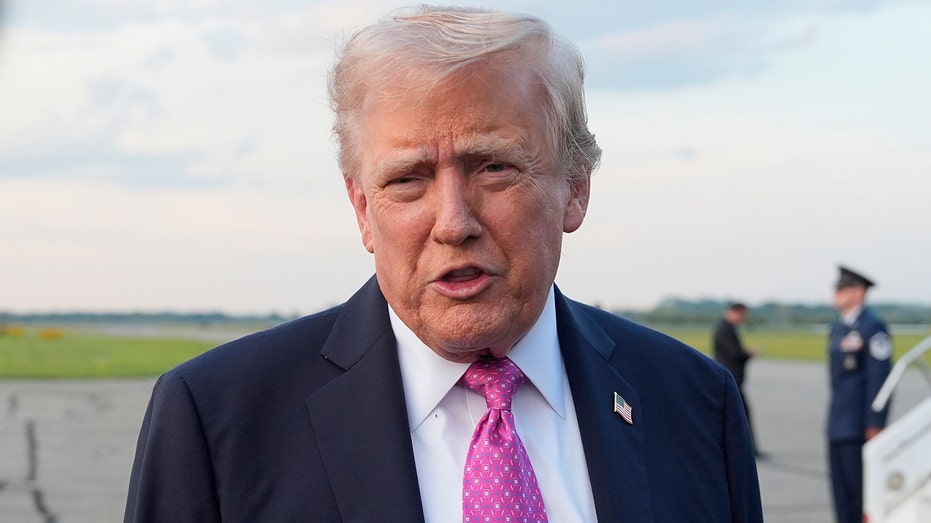 Trump criticizes the NFL’s dynamic kickoff, calling it ‘ridiculous-looking.’